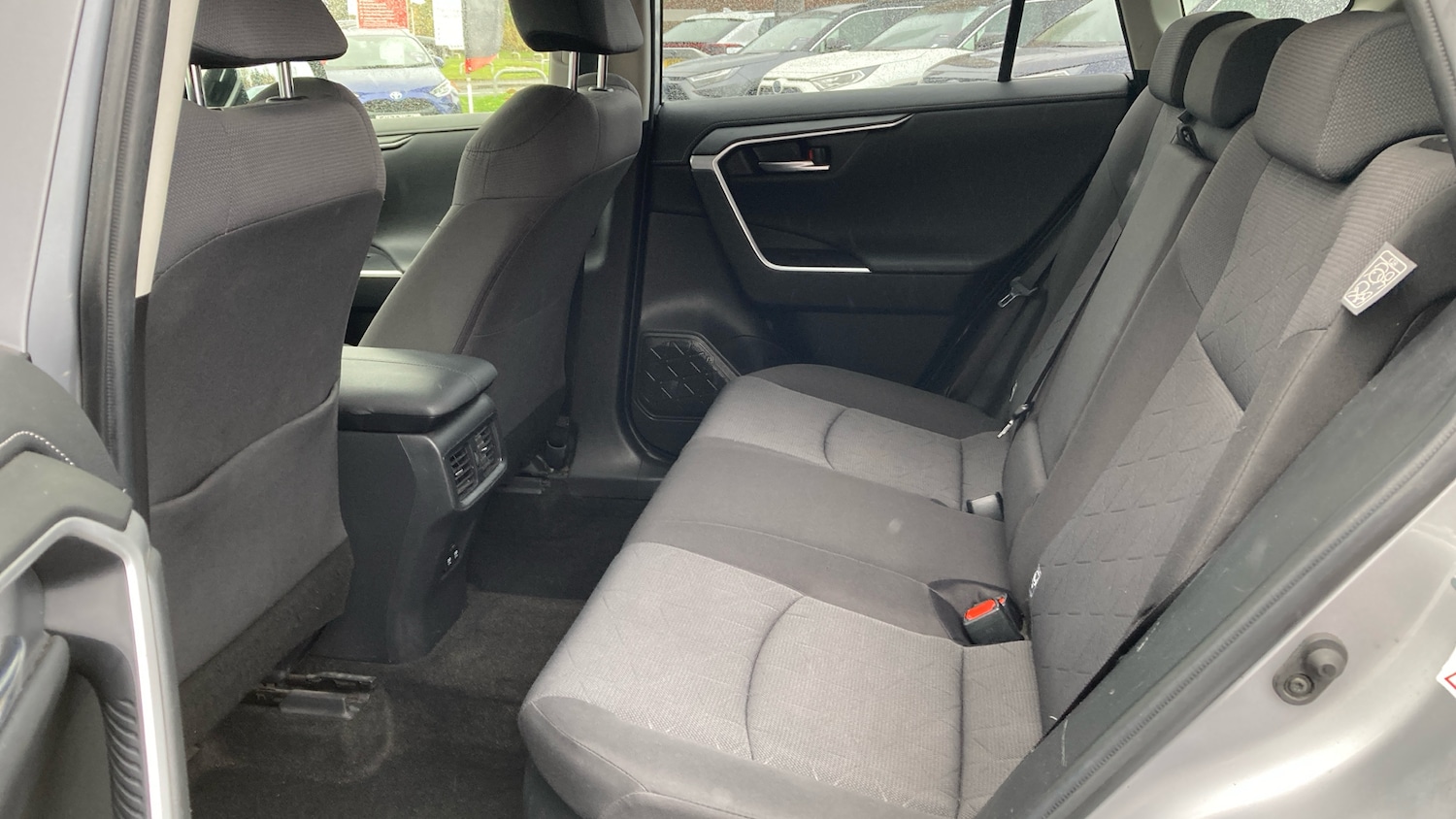 Used Toyota RAV4 2020 for sale - 76687070: Photo 13