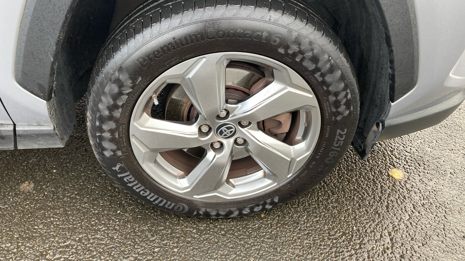 Used Toyota RAV4 2020 for sale - 76687070: Photo 38