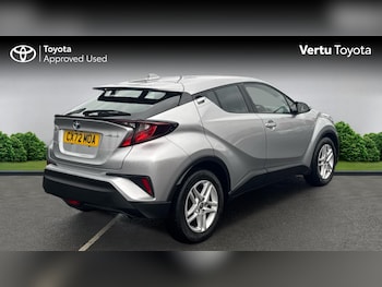 Used Toyota C-HR 2022 for sale - 76807382: Photo