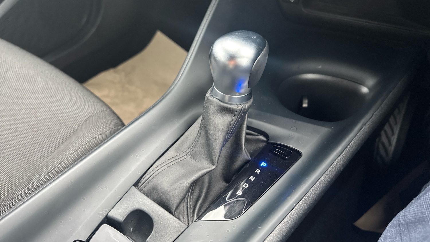 Used Toyota C-HR 2022 for sale - 76807382: Photo 42