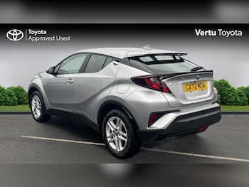 Used Toyota C-HR 2022 for sale - 76807382: Photo
