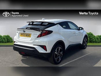Used Toyota C-HR 2023 for sale - 79241158: Photo