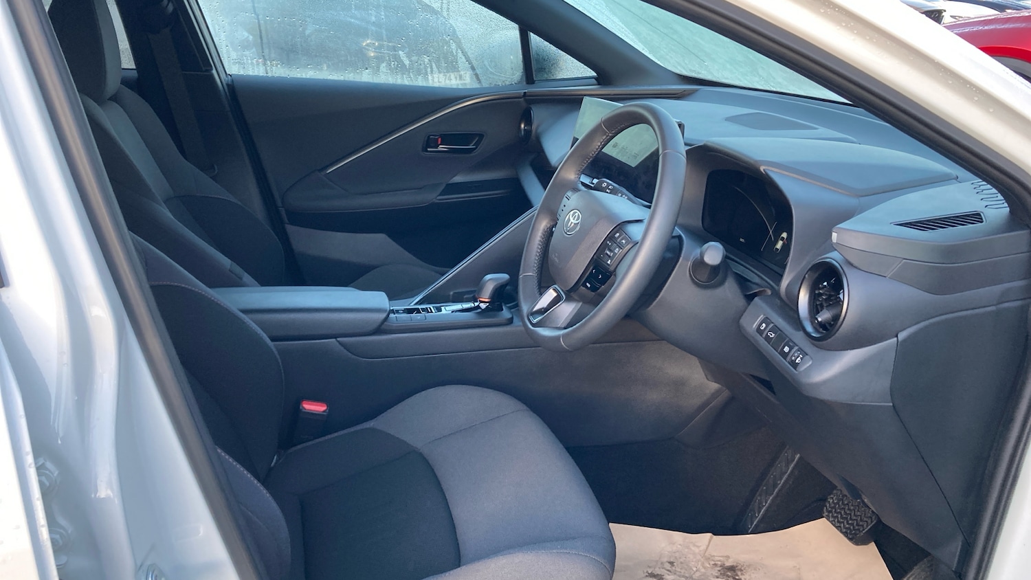 Used Toyota C-HR 2025 for sale - 76979722: Photo 11