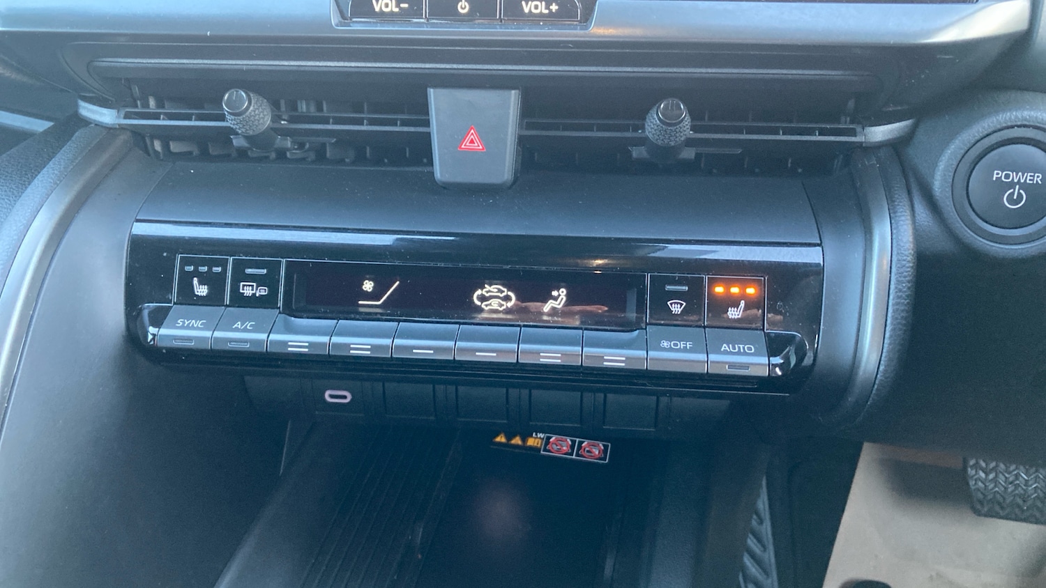 Used Toyota C-HR 2025 for sale - 76979722: Photo 25