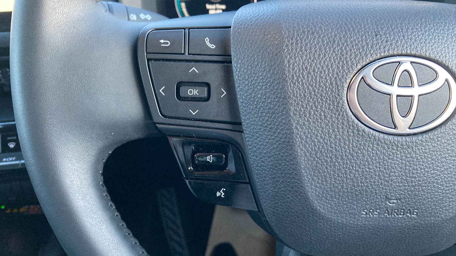 Used Toyota C-HR 2025 for sale - 76979722: Photo 29