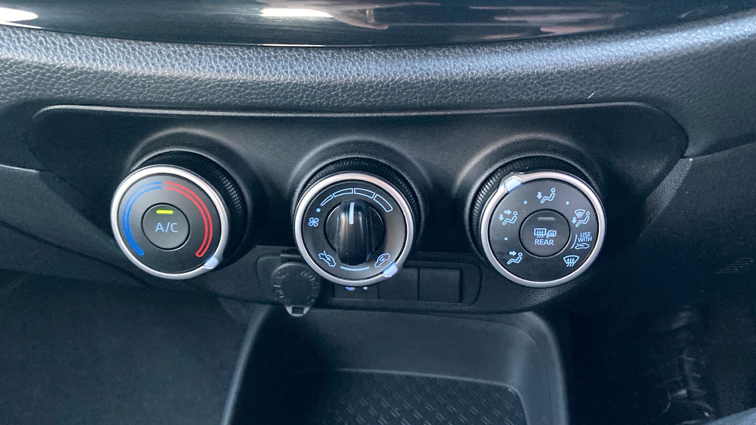 Used Toyota Aygo X 2024 for sale - 77220743: Photo 27