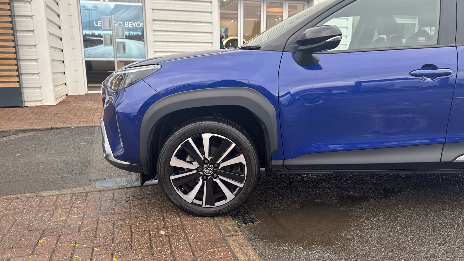 Used Toyota Yaris Cross 2022 for sale - 76329908: Photo 25