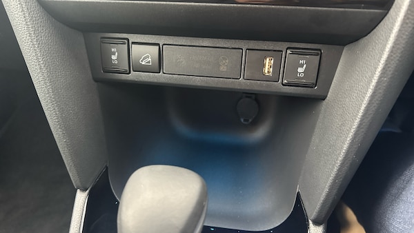 Used Toyota Yaris Cross 2022 for sale - 76329908: Photo 47