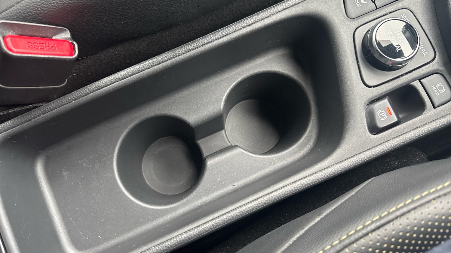 Used Toyota Yaris Cross 2022 for sale - 76329908: Photo 50