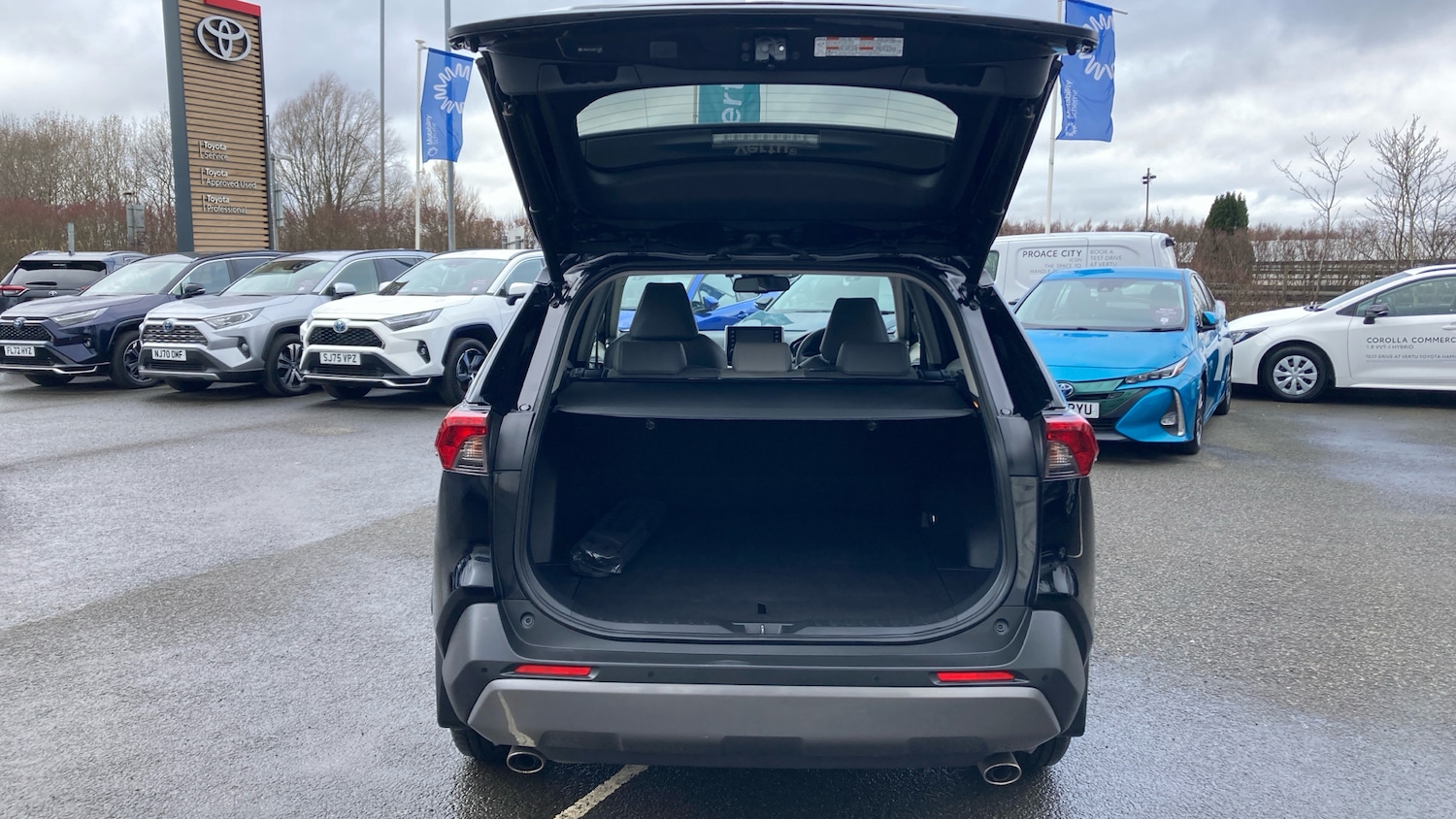 Used Toyota RAV4 2021 for sale - 77893208: Photo 14