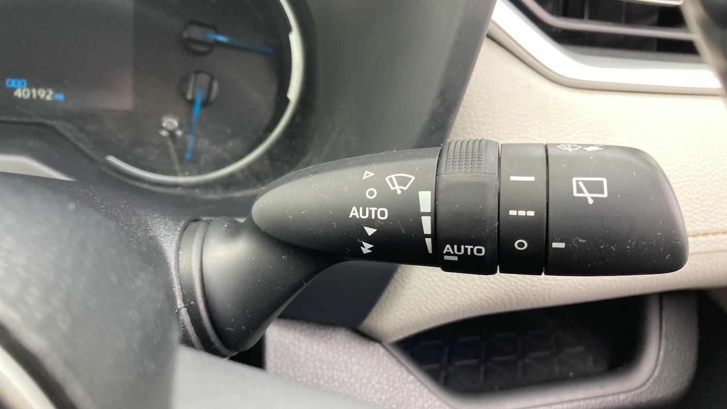 Used Toyota RAV4 2021 for sale - 77893208: Photo 41