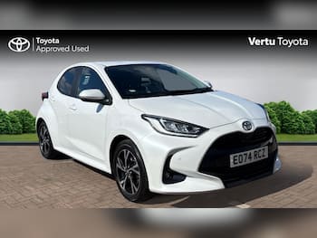 Used Toyota Yaris 2024 for sale - 79460472: Photo