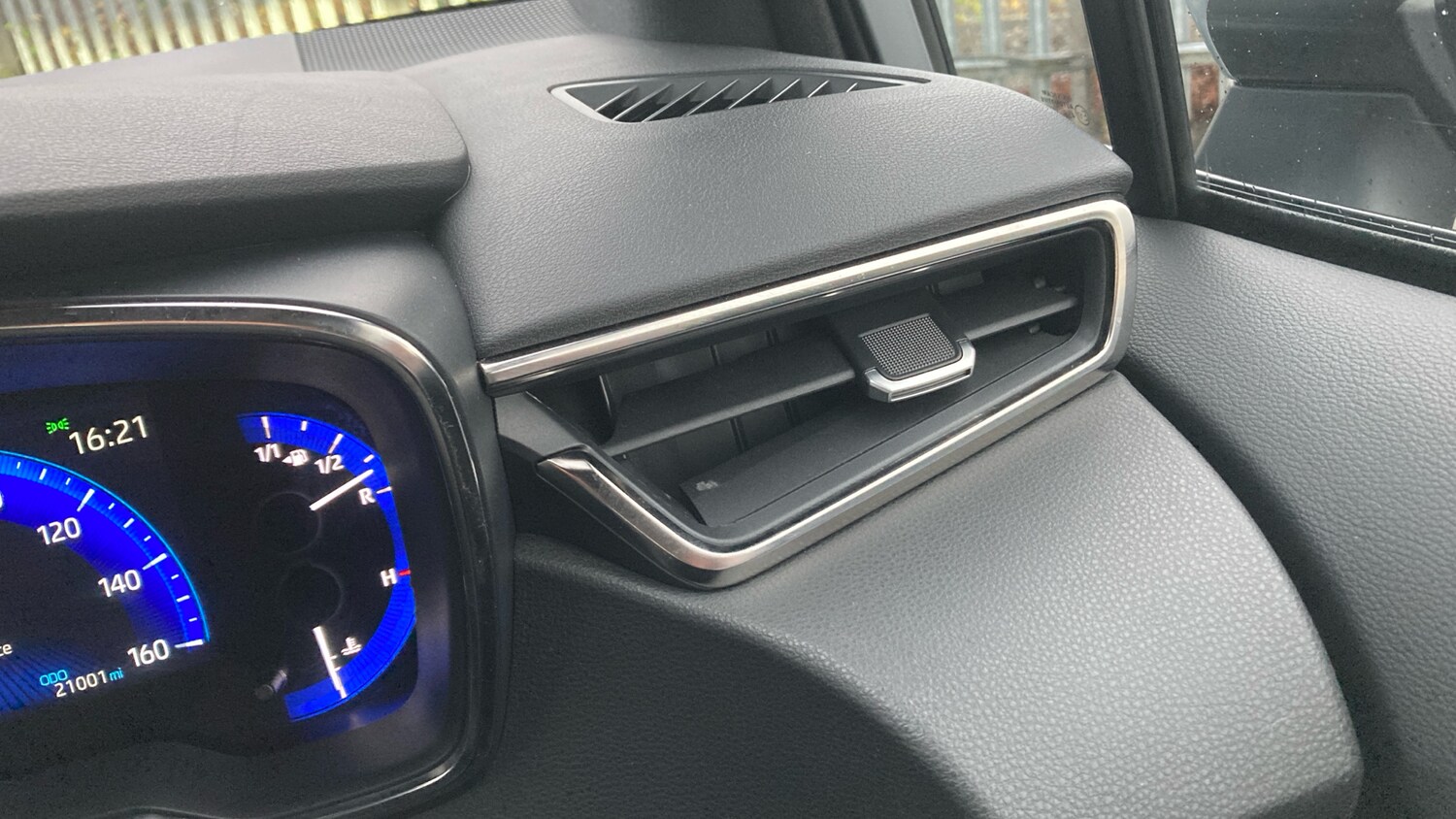 Used Toyota Corolla 2022 for sale - 76492080: Photo 36