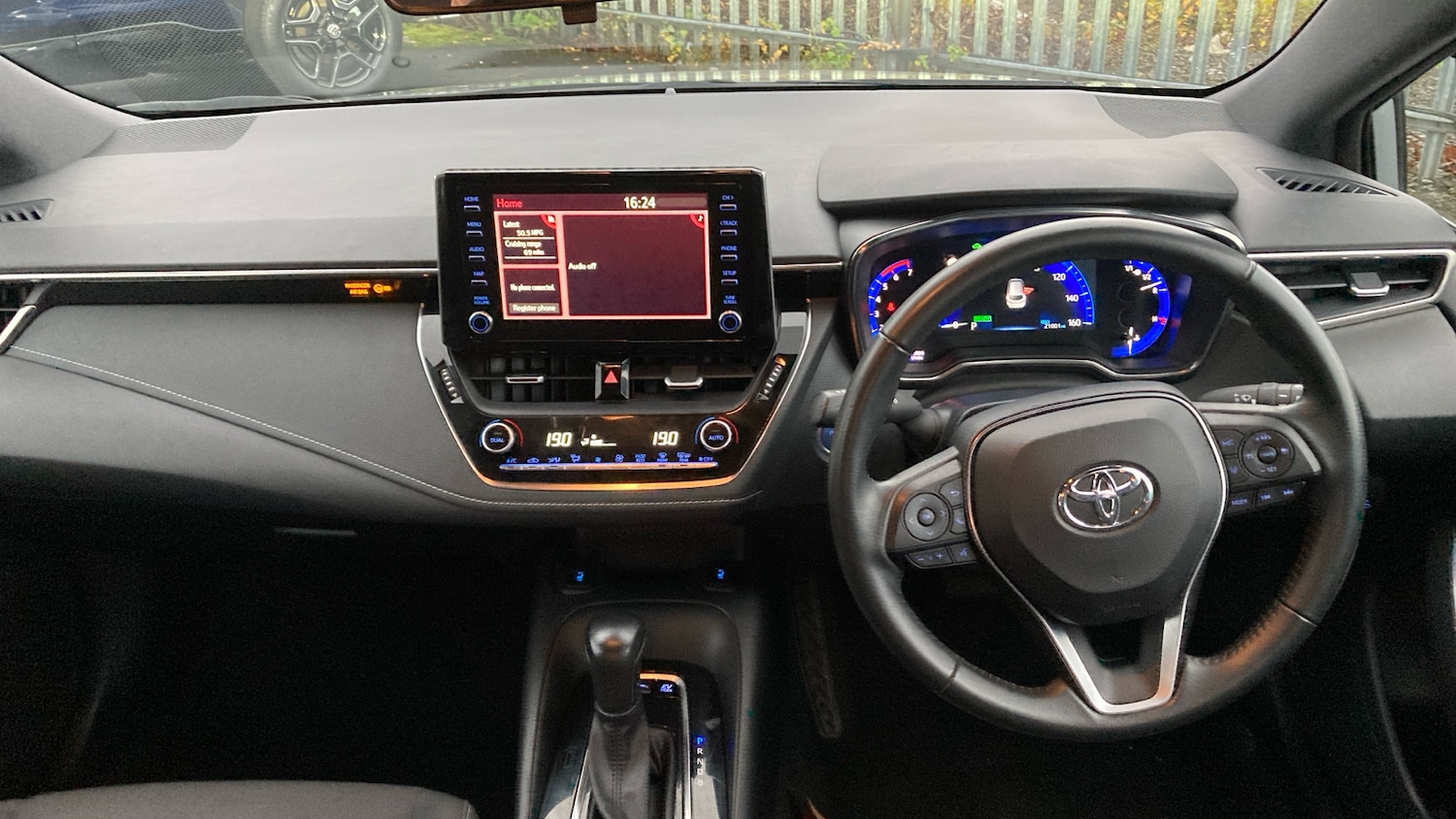 Used Toyota Corolla 2022 for sale - 76492080: Photo 5