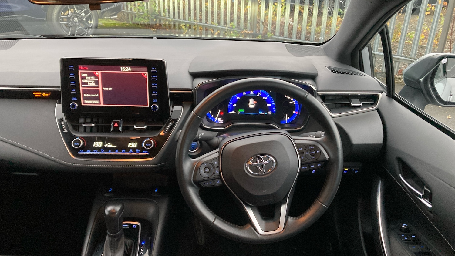 Used Toyota Corolla 2022 for sale - 76492080: Photo 6