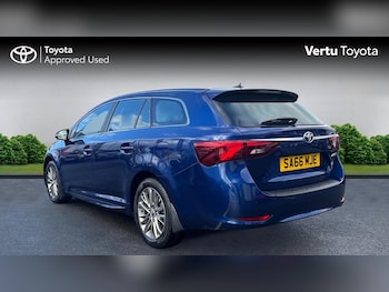 Used Toyota Avensis 2016 for sale - 76492066: Photo