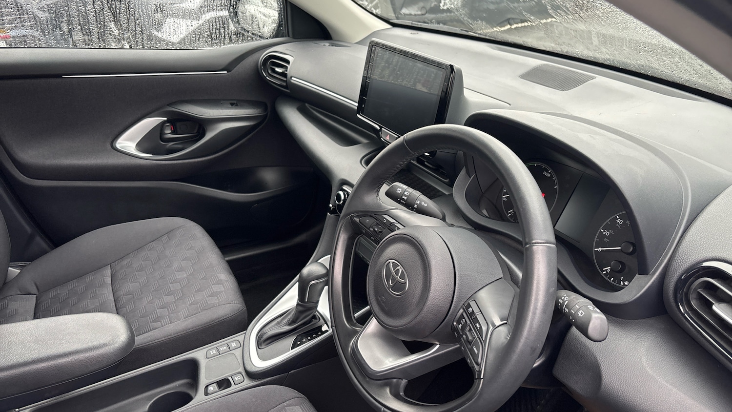 Used Toyota Yaris 2025 for sale - 76422242: Photo 11