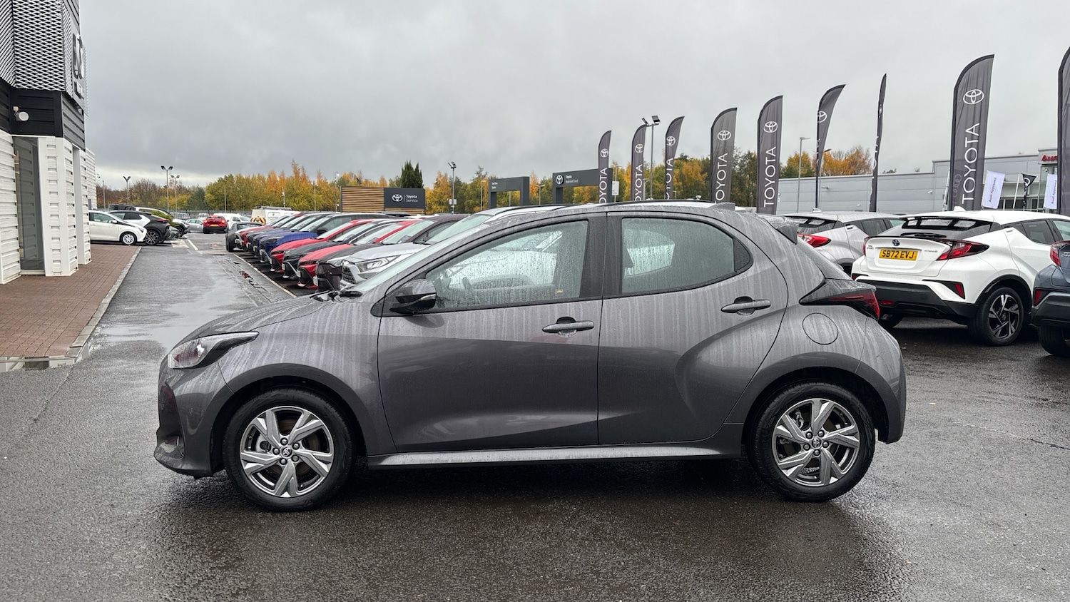 Used Toyota Yaris 2025 for sale - 76422242: Photo 17