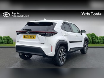 Used Toyota Yaris Cross 2024 for sale - 77417364: Photo