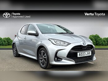Used Toyota Yaris 2023 for sale - 78452659: Photo