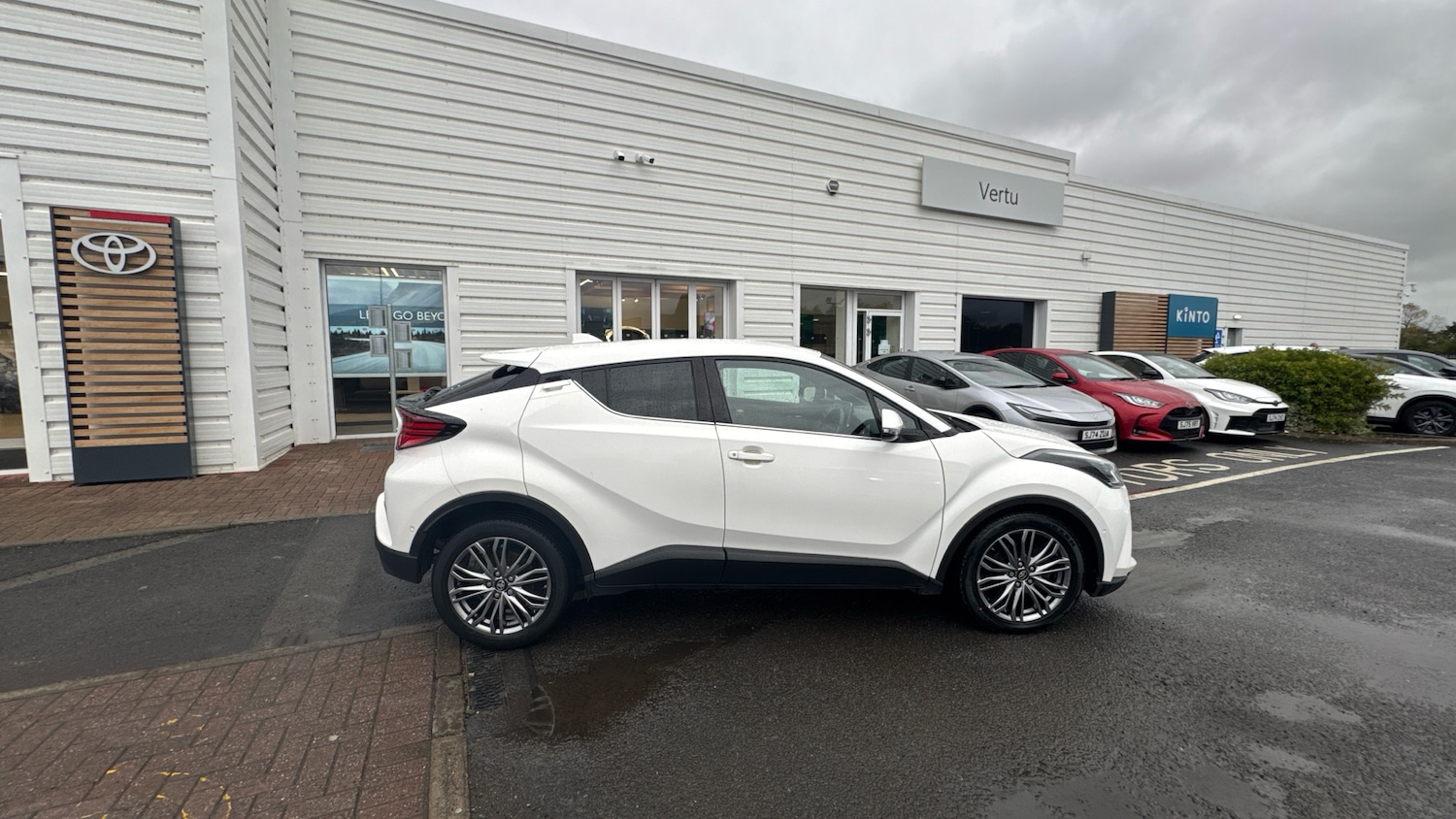 Used Toyota C-HR 2022 for sale - 76231547: Photo 16