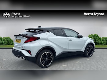 Used Toyota C-HR 2023 for sale - 78742162: Photo