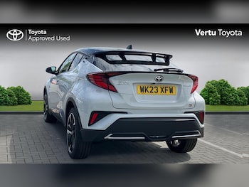 Used Toyota C-HR 2023 for sale - 78742162: Photo
