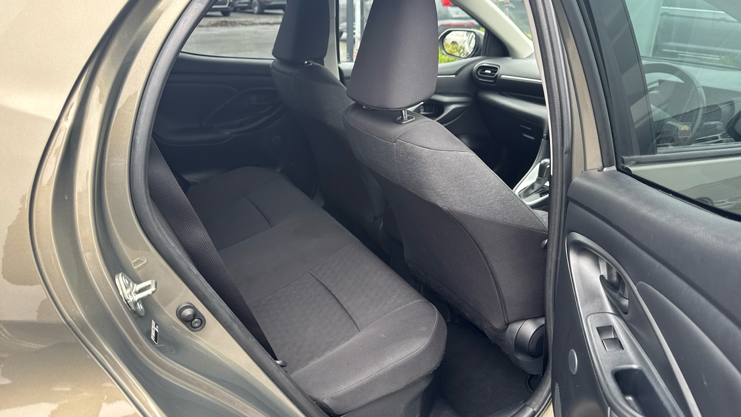 Used Toyota Yaris 2022 for sale - 76329898: Photo 12