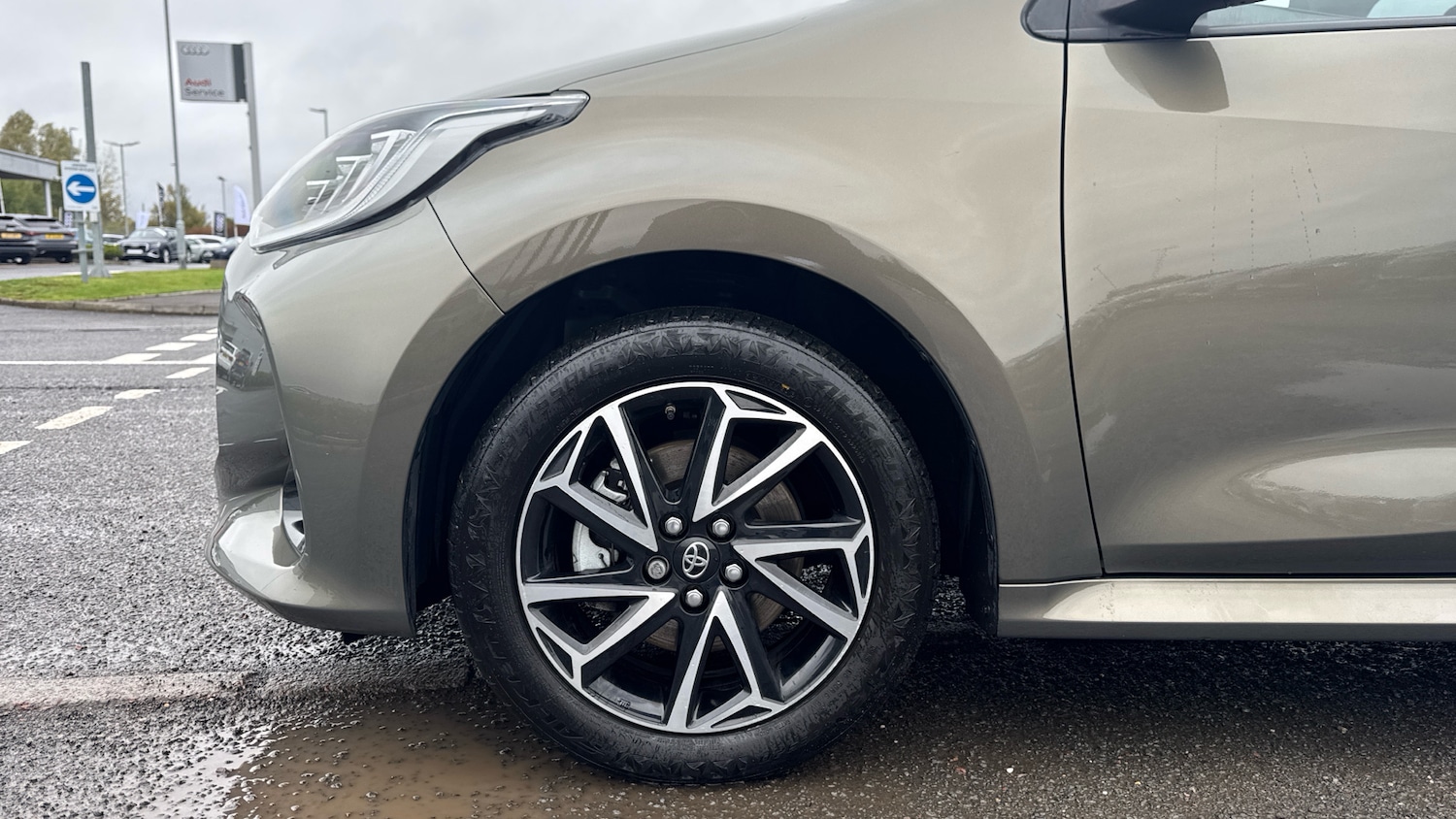 Used Toyota Yaris 2022 for sale - 76329898: Photo 18