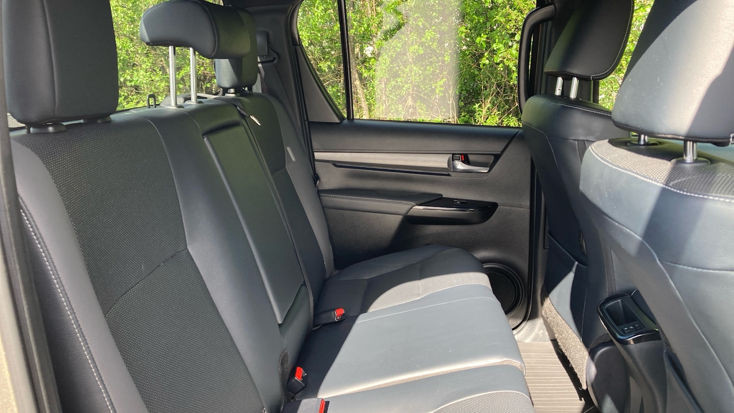 Used Toyota Hilux 2023 for sale - 77282408: Photo 13