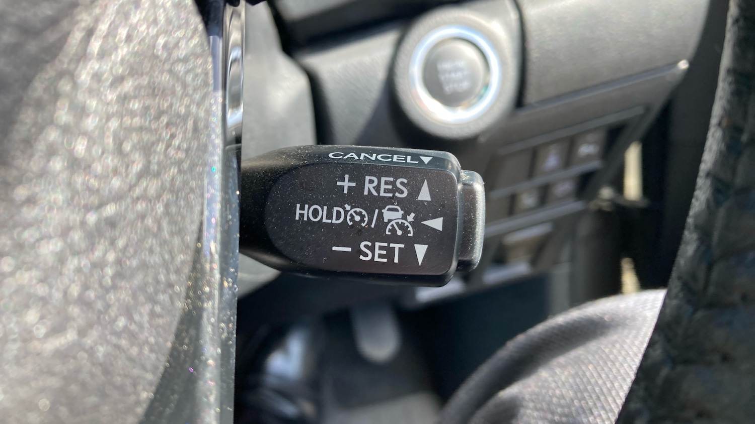 Used Toyota Hilux 2023 for sale - 77282408: Photo 25