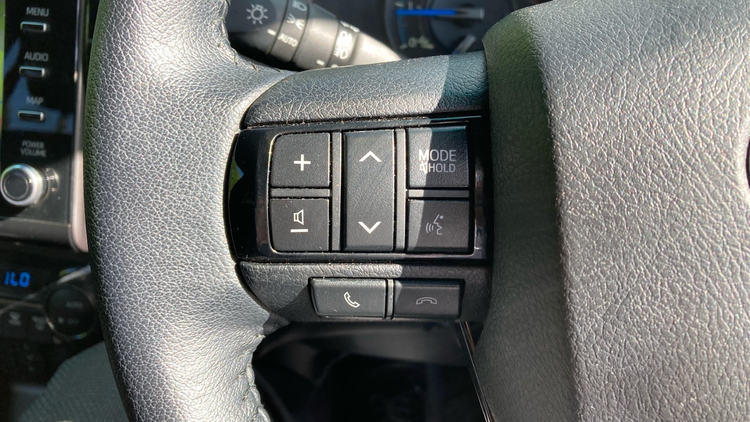 Used Toyota Hilux 2023 for sale - 77282408: Photo 27