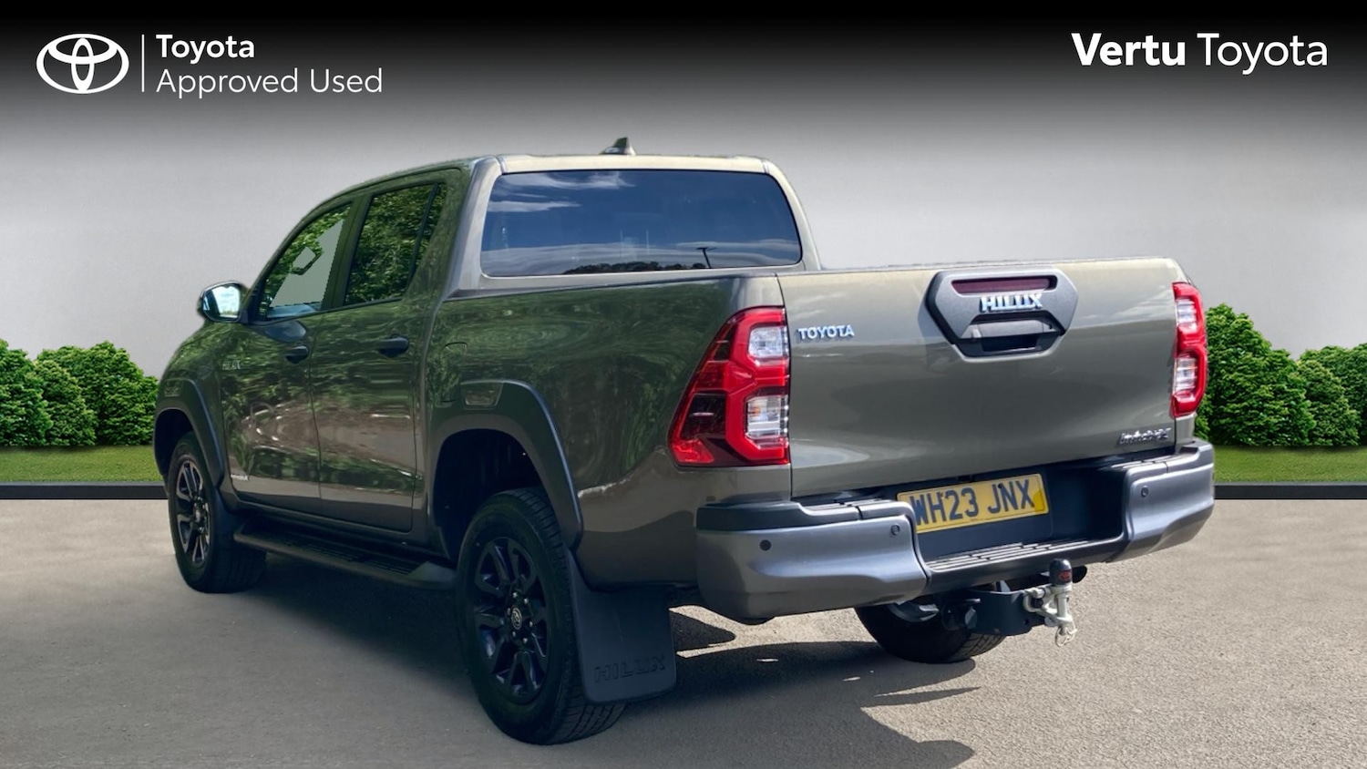 Used Toyota Hilux 2023 for sale - 77282408: Photo 4