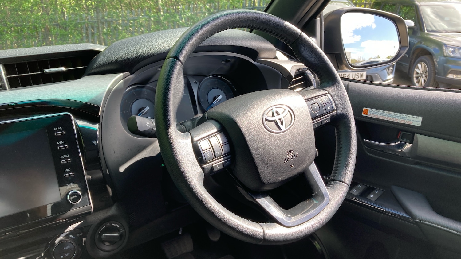 Used Toyota Hilux 2023 for sale - 77282408: Photo 6