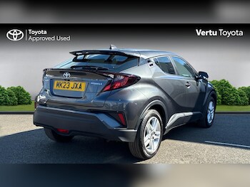 Used Toyota C-HR 2023 for sale - 78452673: Photo