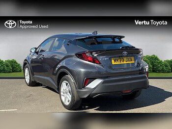 Used Toyota C-HR 2023 for sale - 78452673: Photo