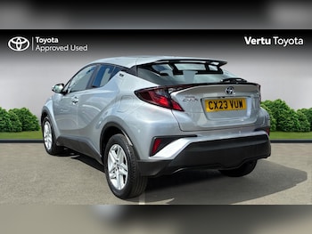 Used Toyota C-HR 2023 for sale - 79228937: Photo