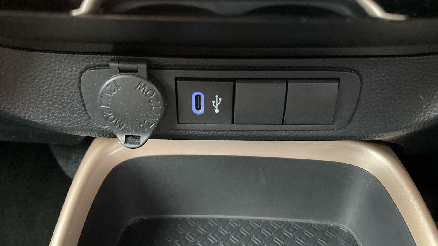 Used Toyota Aygo X 2024 for sale - 76120123: Photo 30