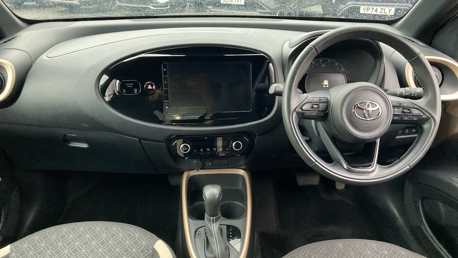 Used Toyota Aygo X 2024 for sale - 76120123: Photo 5