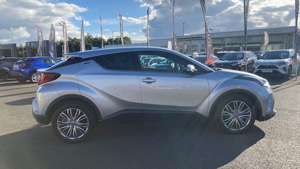 Used Toyota C-HR 2023 for sale - 76219103: Photo 16