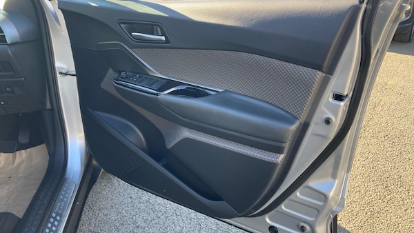 Used Toyota C-HR 2023 for sale - 76219103: Photo 41