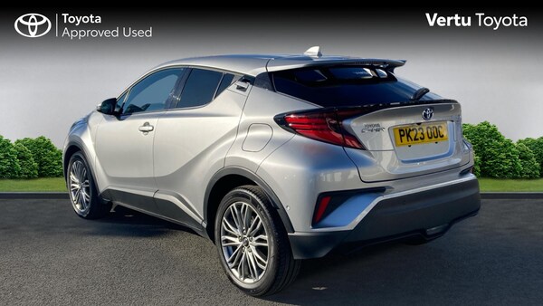 Used Toyota C-HR 2023 for sale - 76219103: Photo 4
