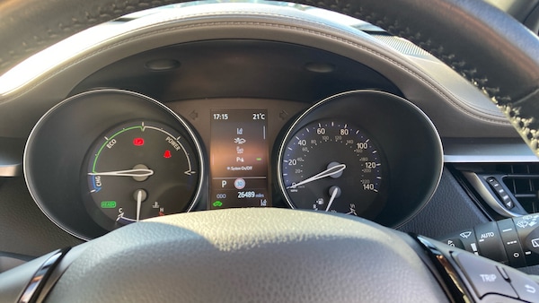 Used Toyota C-HR 2023 for sale - 76219103: Photo 9