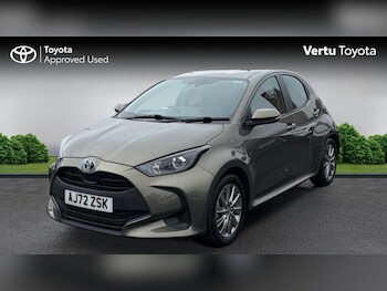 Used Toyota Yaris 2023 for sale - 78542901: Photo