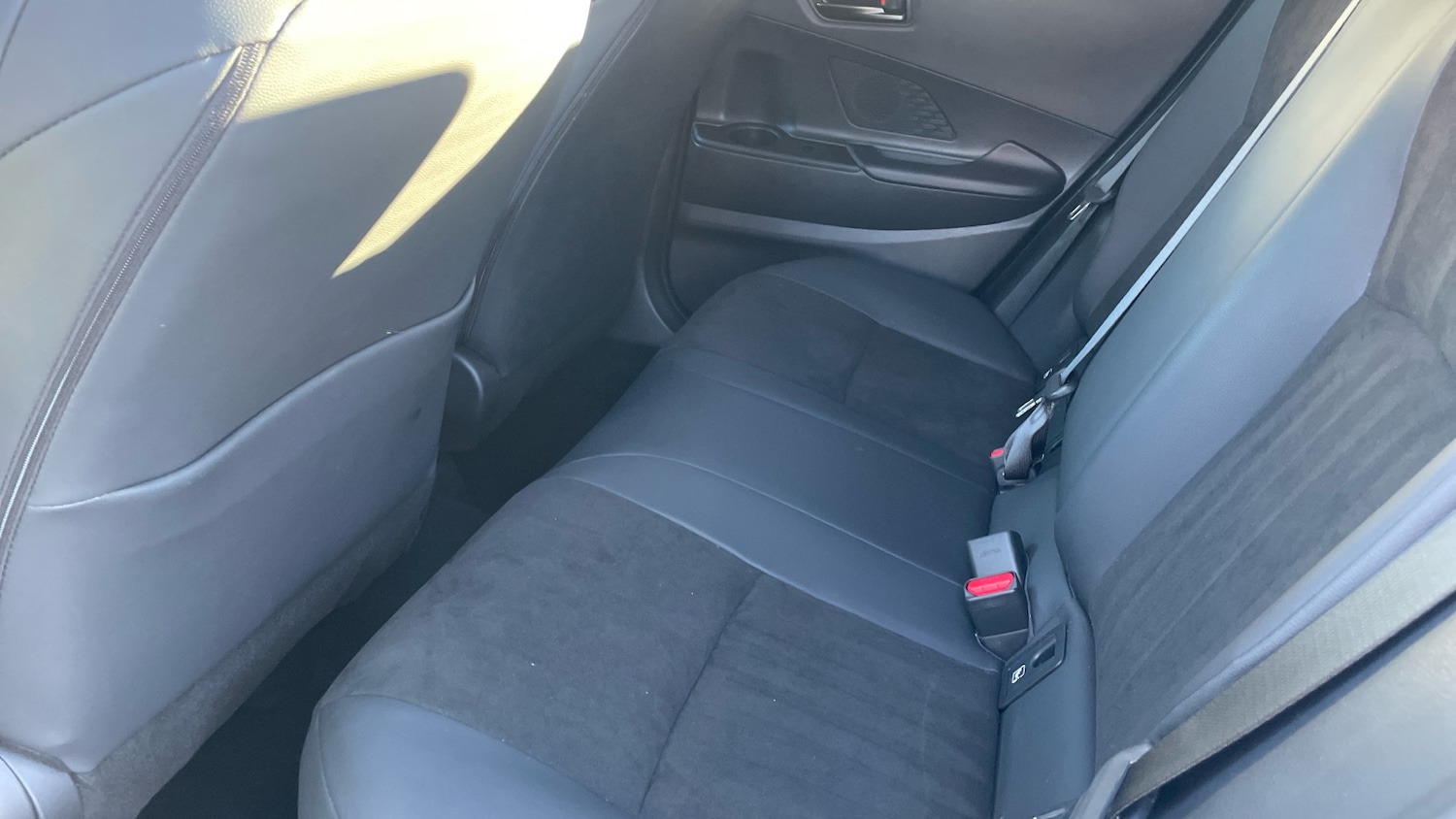 Used Toyota C-HR 2025 for sale - 78093393: Photo 13