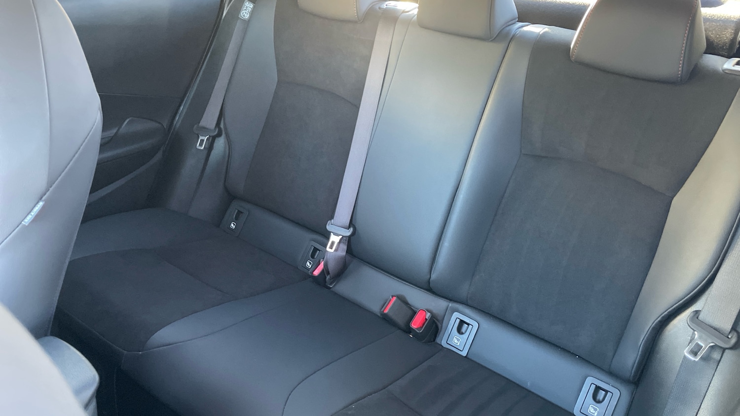 Used Toyota C-HR 2025 for sale - 78093393: Photo 24