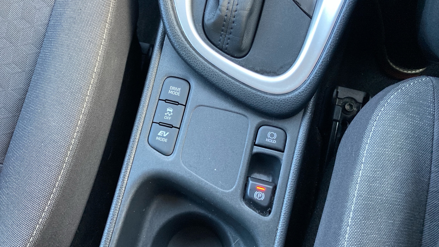 Used Toyota Yaris 2022 for sale - 77528506: Photo 23