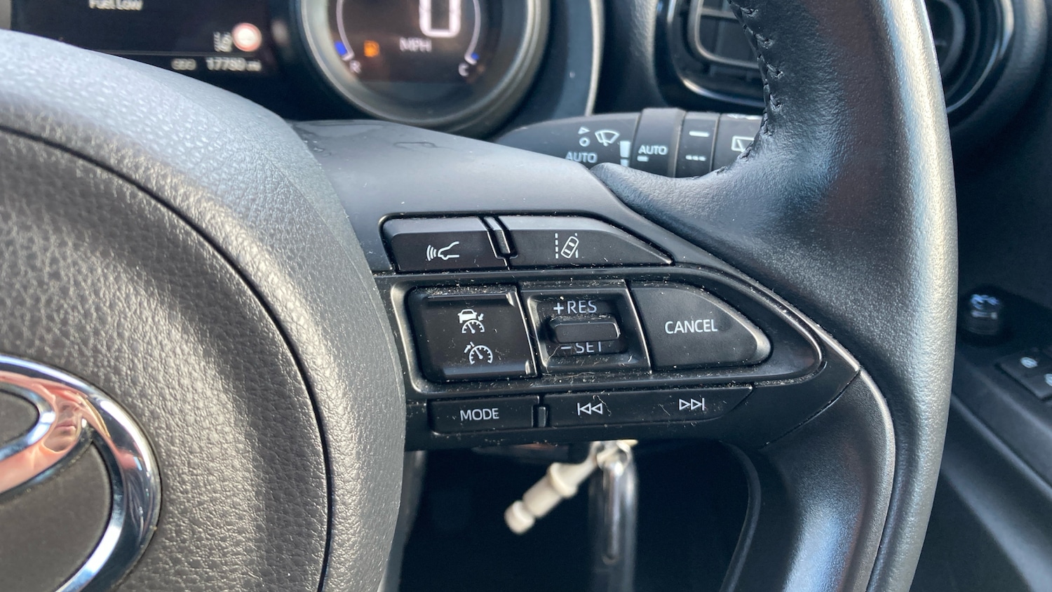 Used Toyota Yaris 2022 for sale - 77528506: Photo 26