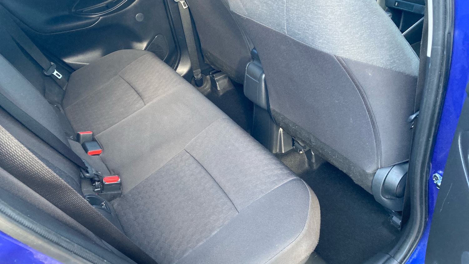 Used Toyota Yaris 2022 for sale - 77528506: Photo 37