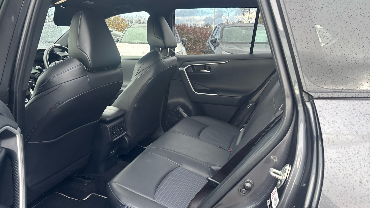 Used Toyota RAV4 2022 for sale - 76366951: Photo 13